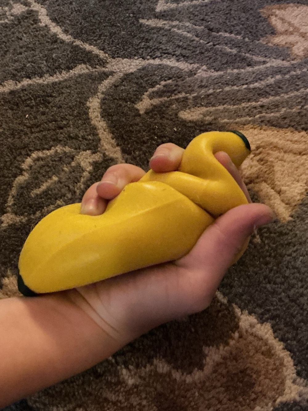 Squishy banana - Picture 3 of 3